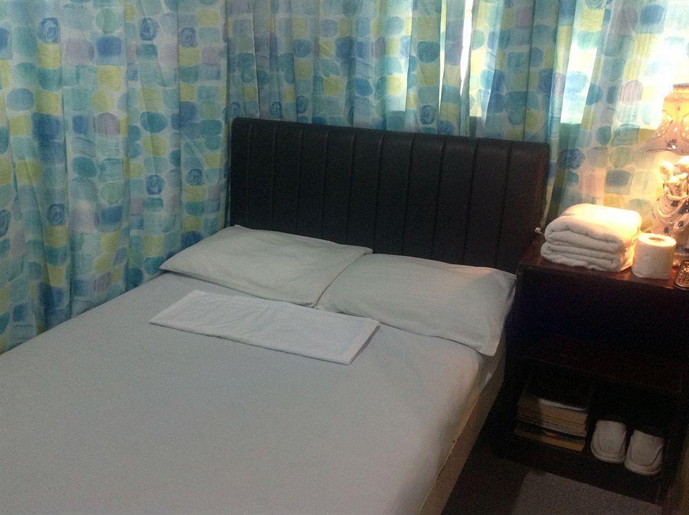 Gaius Inn Manila Bagian luar foto