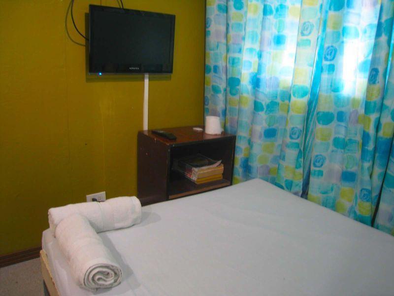 Gaius Inn Manila Bagian luar foto